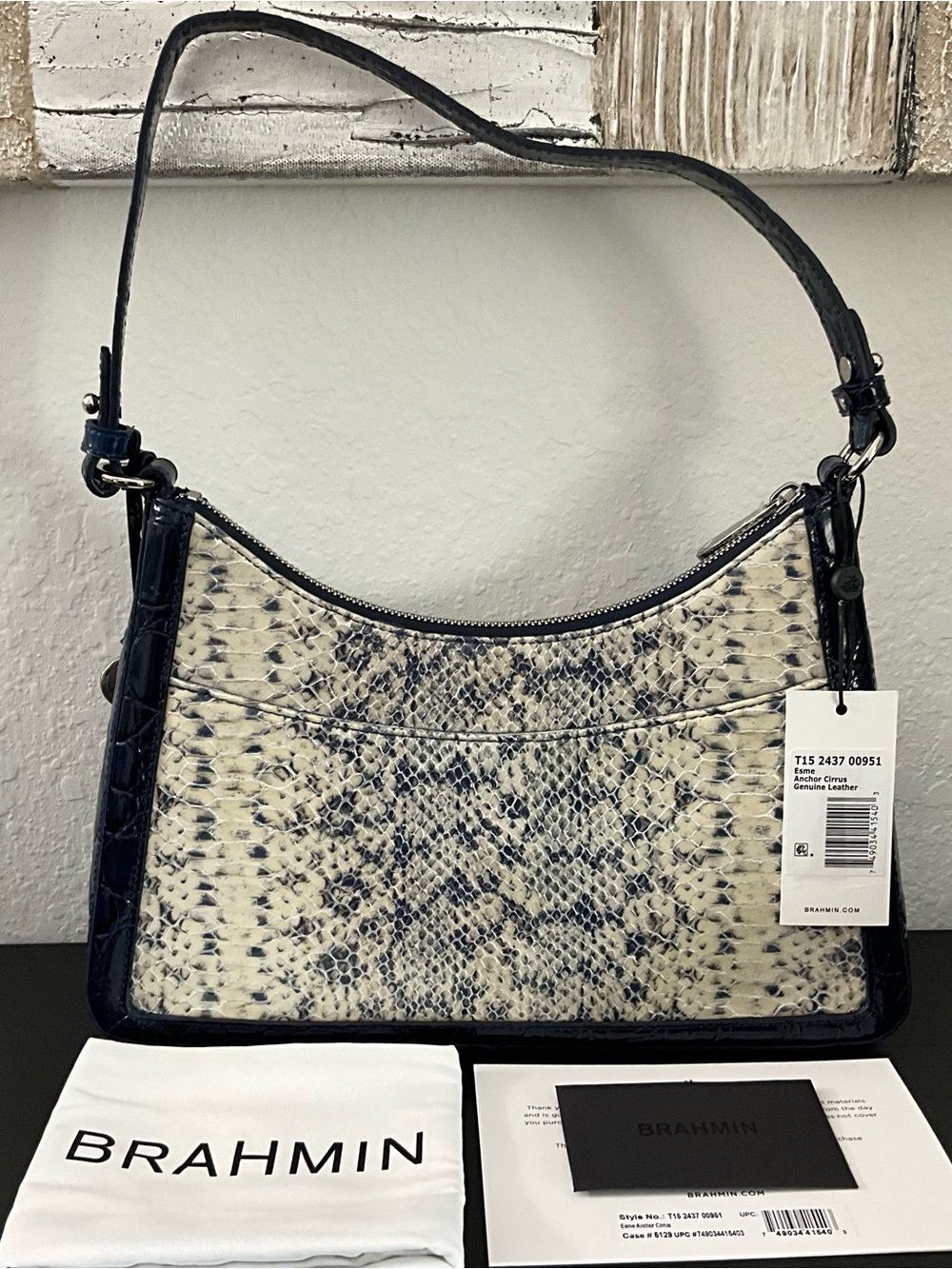 Brahmin Esme ANCHOR CIRRUS Blue & Creme Leather Shoulder Bag - Picture 3 of 9
